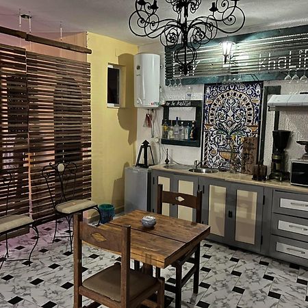 L'Artisan Hotel Harqalah Екстериор снимка